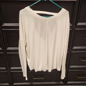 V Ery J Brand Batwimg Sleeve Top - Size Large